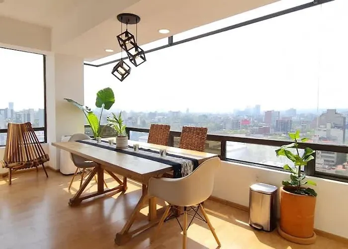 Unique & Spectacular Panoramic Views Location *