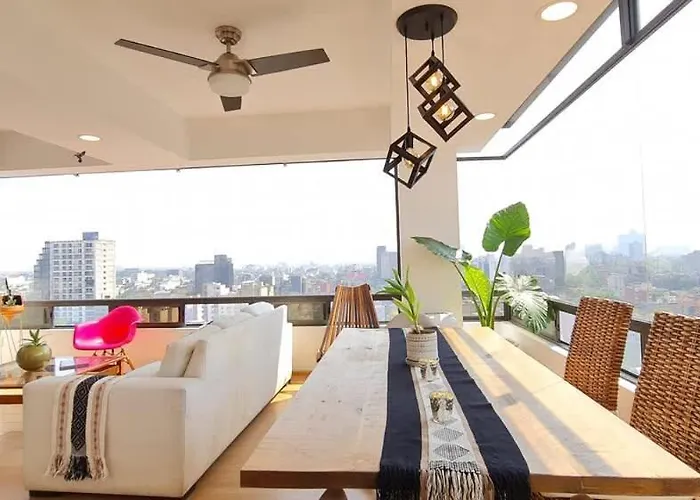 Unique & Spectacular Panoramic Views Location *
